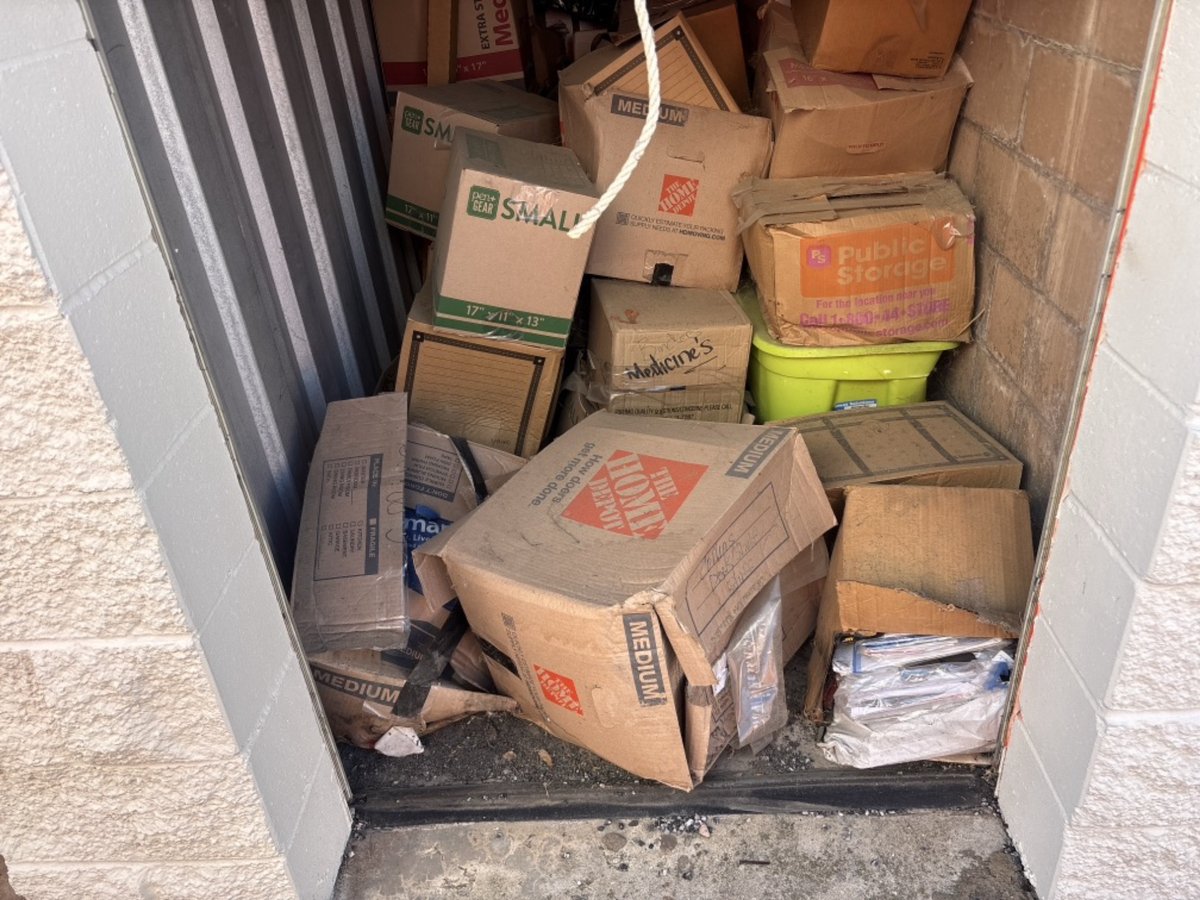 5 x 10 storage unit in St Charles, MO