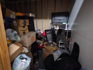 10 x 15 storage unit in Whittier, CA