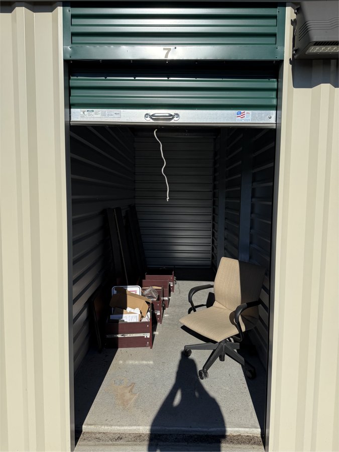 5 x 15 storage unit in Clay, NY