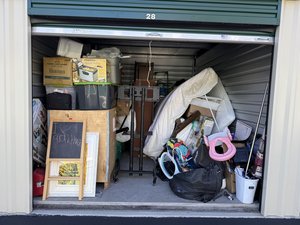 10 x 15 storage unit in Clay, NY