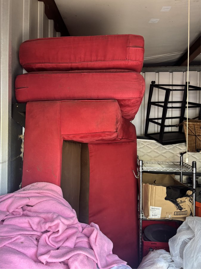 10 x 10 storage unit in Cincinnati, OH