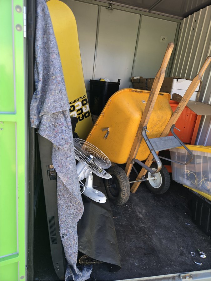 10 x 8 storage unit in Charlotte, NC
