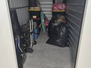 5 x 10 storage unit in Las Vegas, NV