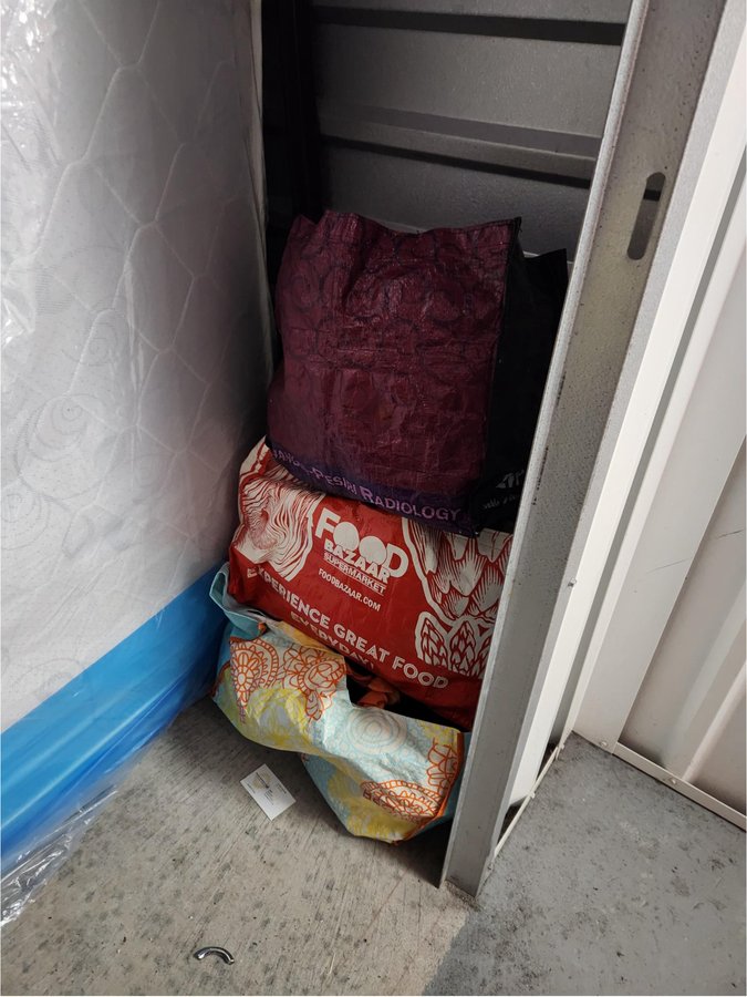 5 x 5 storage unit in Deer Park, NY