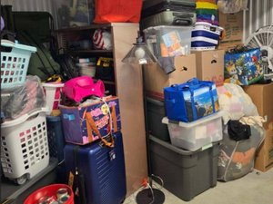 7 x 10 storage unit in Alameda, CA