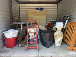 10 x 10 storage unit in Sciota, PA