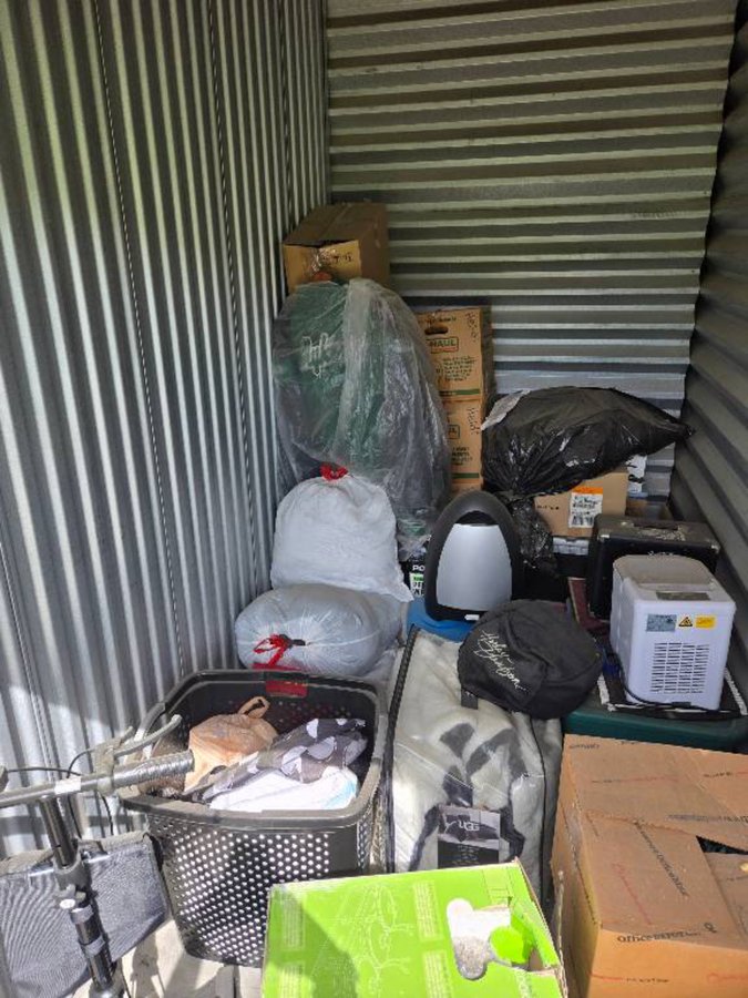 5 x 10 storage unit in Dallas, TX