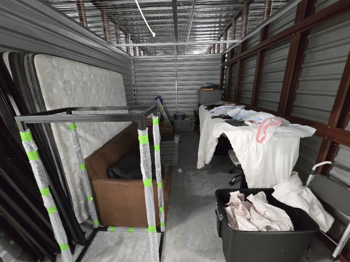 10 x 15 storage unit in North Charleston, SC