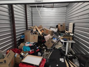 10 x 15 storage unit in Houston, TX