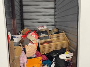 5 x 10 storage unit in Houston, TX