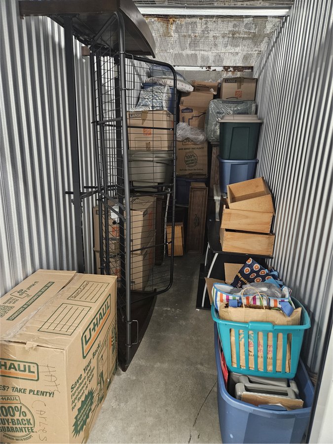 5 x 15 storage unit in Novi, MI
