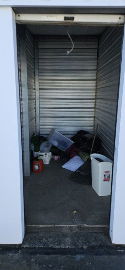 5 x 10 storage unit in The Dalles, OR