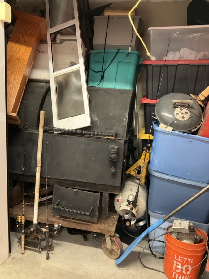 10 x 5 storage unit in Santa Cruz, CA