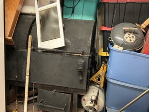 10 x 5 storage unit in Santa Cruz, CA