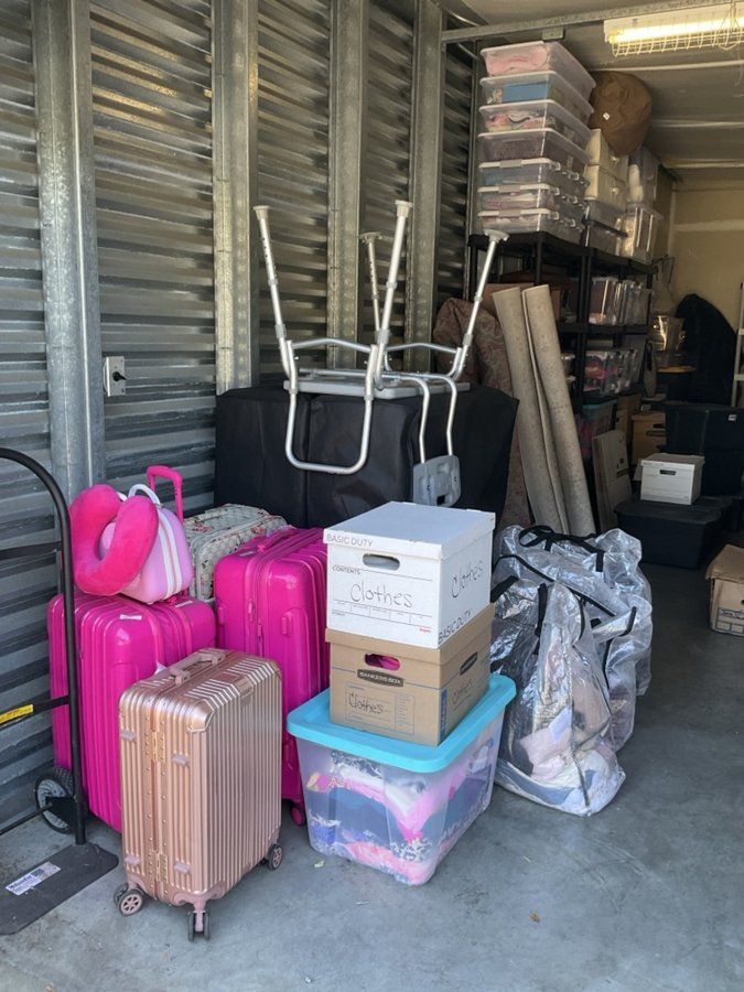 10 x 30 storage unit in Santa Cruz, CA