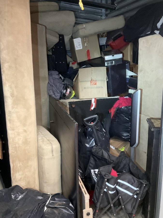 10 x 10 storage unit in Santa Cruz, CA