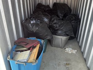 5 x 10 storage unit in Fraser, MI