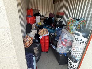 5 x 10 storage unit in Colton, CA