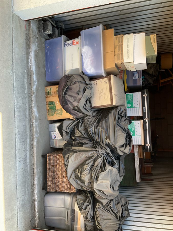 10 x 20 storage unit in Colton, CA