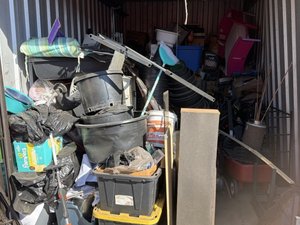 10 x 20 storage unit in Fraser, MI