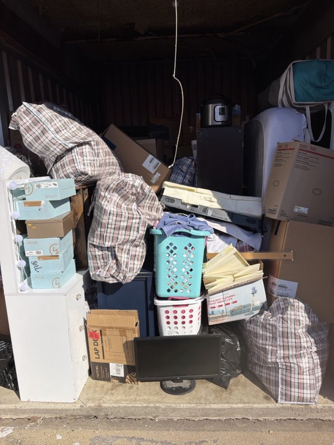 10 x 15 storage unit in Fraser, MI