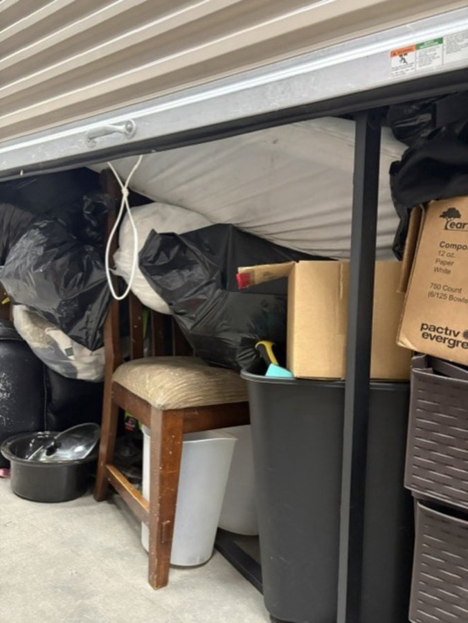 10 x 10 storage unit in Saginaw, MI