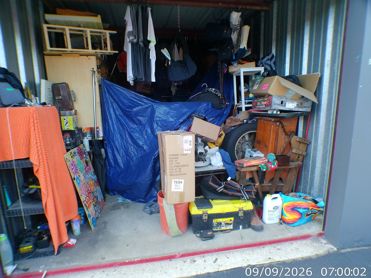 10 x 20 storage unit in Warrensville HTS, OH