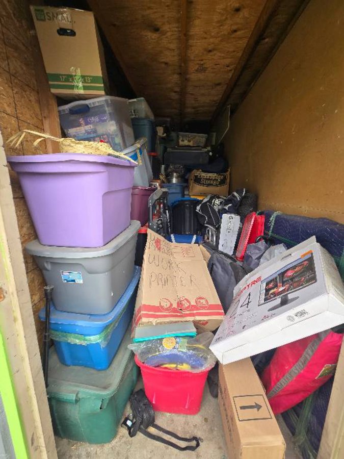5 x 14 storage unit in Lake Elsinore, CA