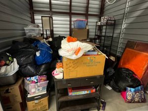 10 x 10 storage unit in Lakewood, CO