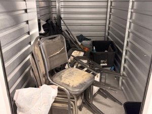 5 x 10 storage unit in Palm Springs, CA
