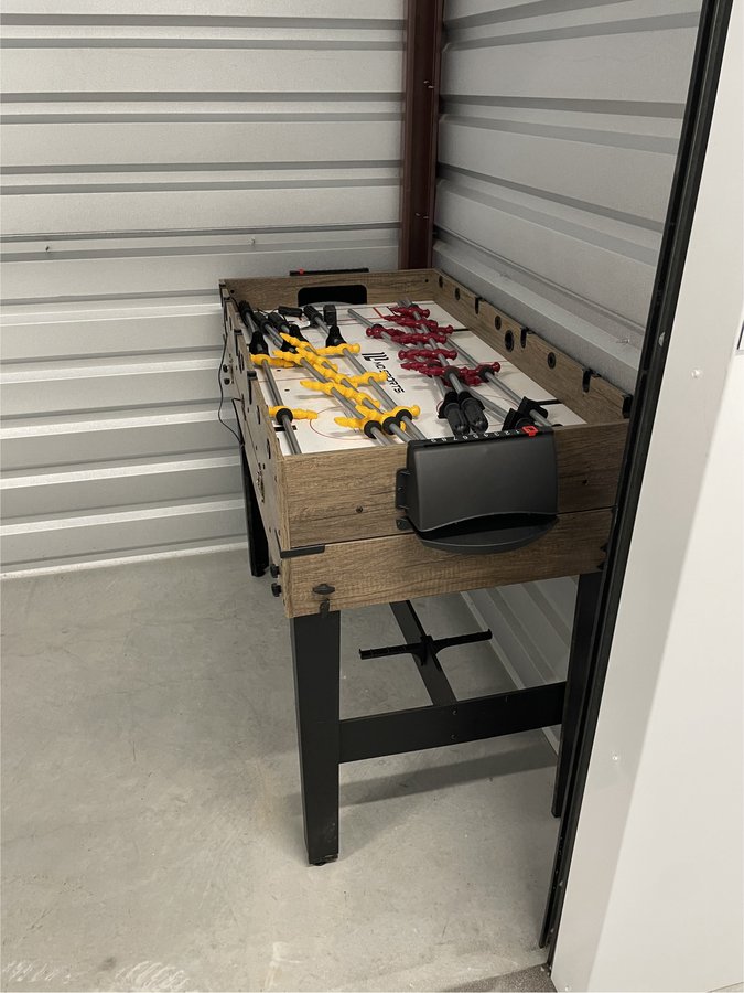 10 x 5 storage unit in Cleburne, TX