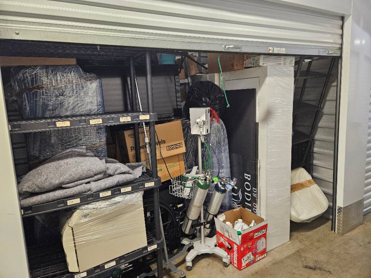 10 x 5 storage unit in Atlanta, GA