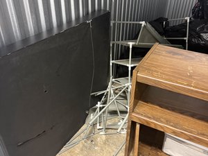 10 x 10 storage unit in Oxon Hill, MD