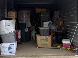 10 x 20 unit in Kennett