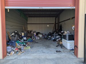 18 x 30 storage unit in Jackson, TN