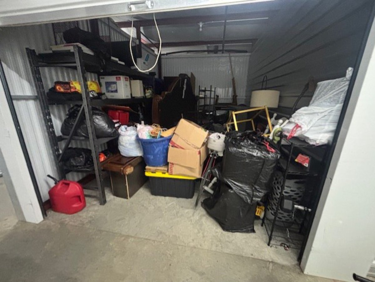 10 x 15 storage unit in Austell, GA