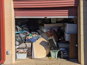 10 x 10 storage unit in Jackson, TN