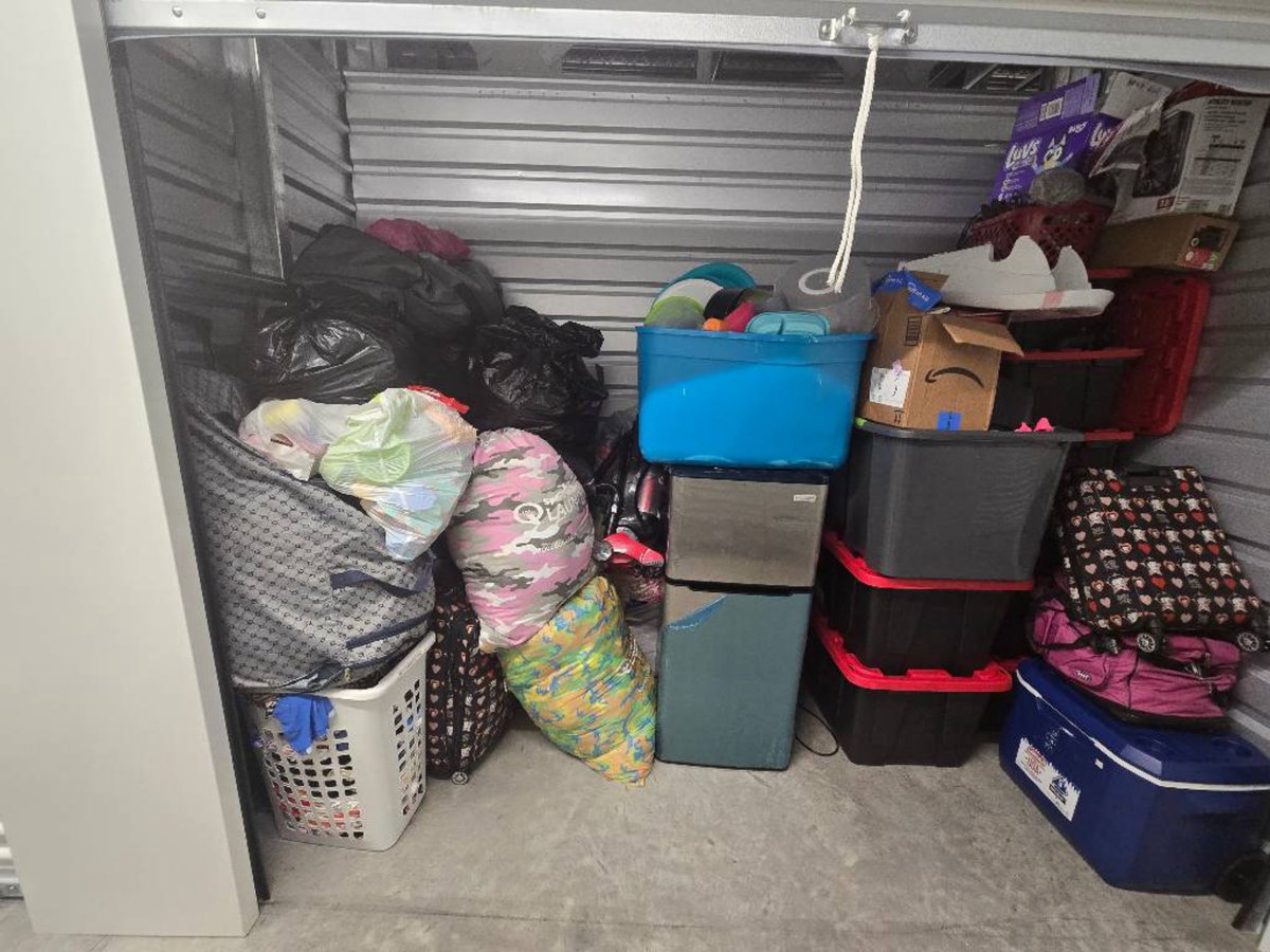 10 x 5 storage unit in Atlanta, GA