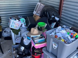 10 x 10 unit in Jackson