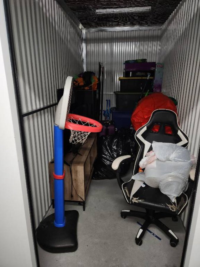 5 x 10 storage unit in North Port, FL