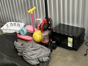 10 x 20 storage unit in Burlington, NC