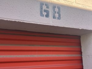 5 x 5 storage unit in Victorville, CA