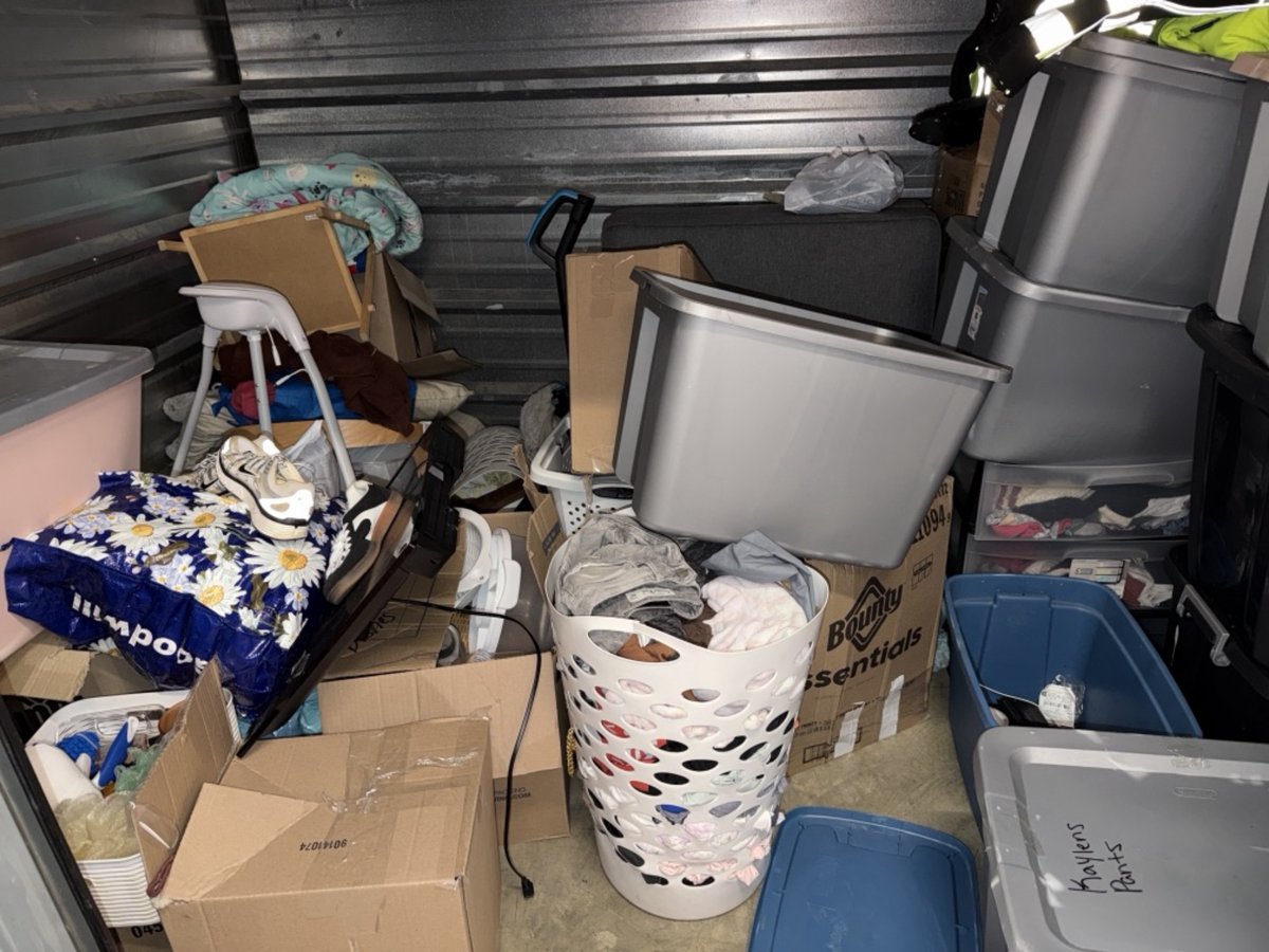 7 x 10 storage unit in Woodbridge, VA