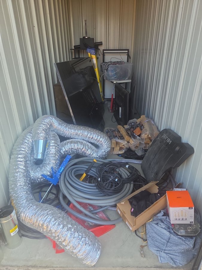 5 x 15 storage unit in Worthington, OH