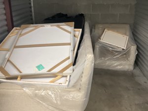 7 x 10 storage unit in Indianapolis, IN