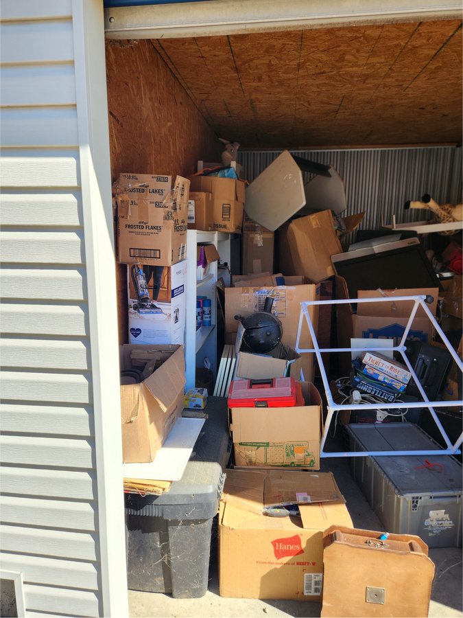 10 x 15 storage unit in Huntsville, AL