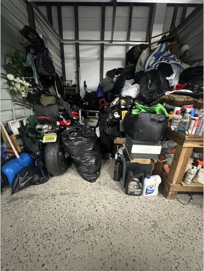 10 x 10 storage unit in Springfield, NJ