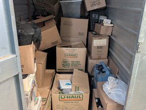 5 x 10 storage unit in Ukiah, CA