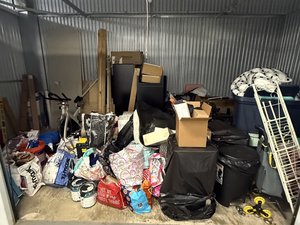 10 x 20 storage unit in Oxon Hill, MD