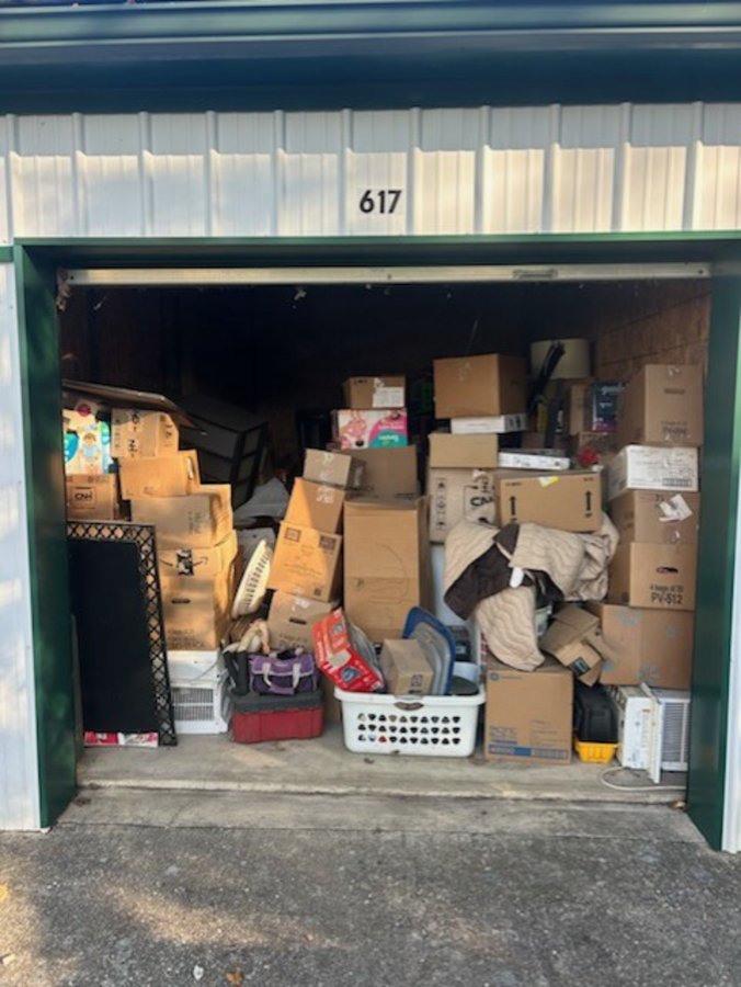10 x 20 storage unit in Rochester, IN
